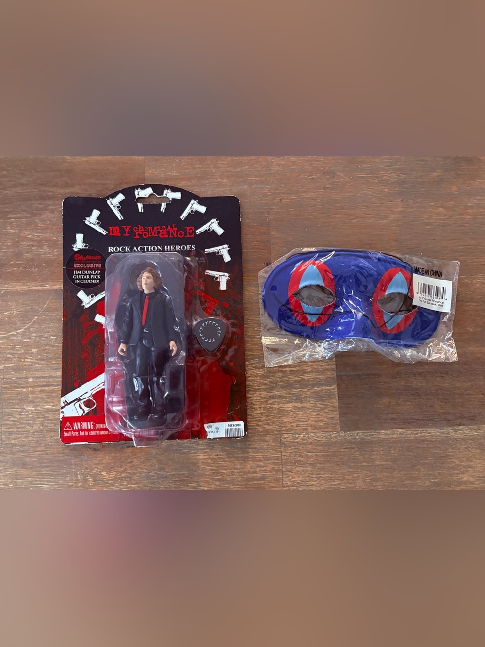 My Chemical Romance Ray Toro Rock Action Heroes Exclusive + Eye Mask blue New